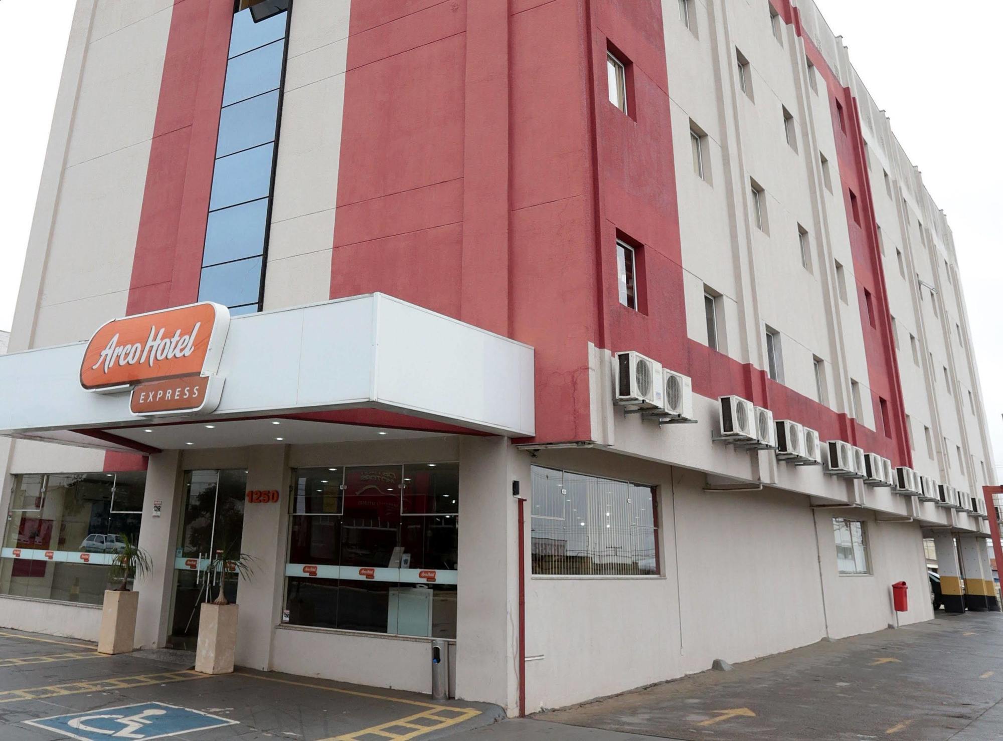 Hotel Dan Inn Sao Carlos By Nacional Inn 外观 照片